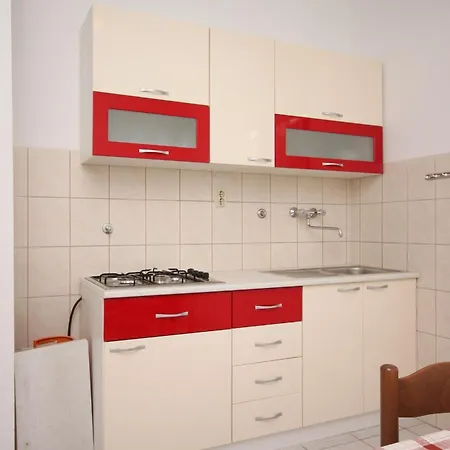 Apartment With Parking Space - 6452 Vodice