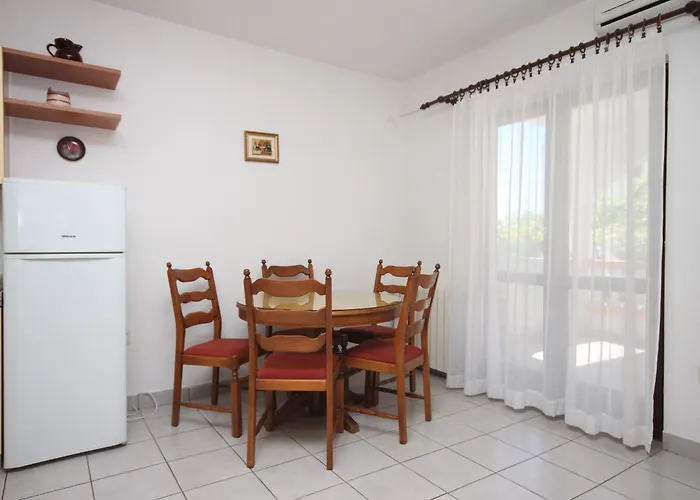 Διαμέρισμα With Parking Space - 6452 *