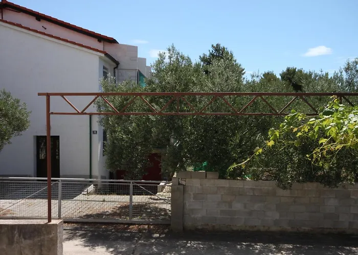 Apartmán With Parking Space - 6452 Vodice