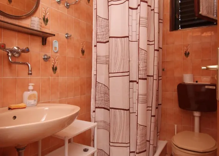 With Parking Space - 6452 Βόντιτσε