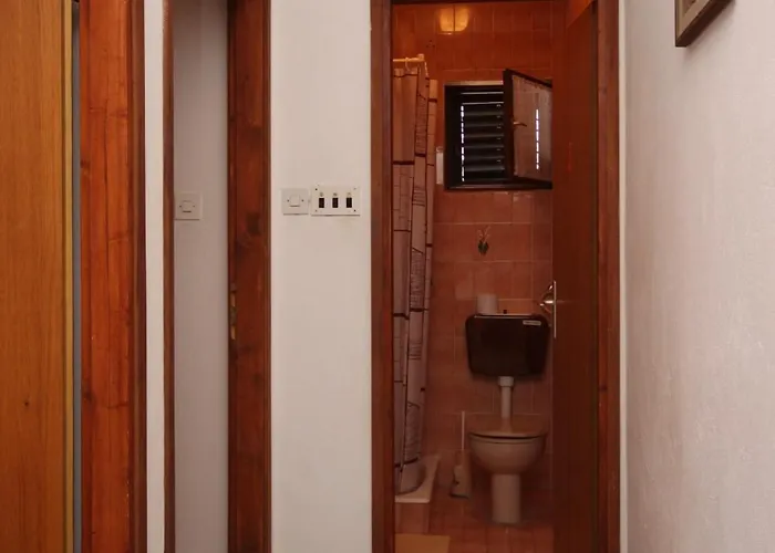 With Parking Space - 6452 Apartmán Vodice