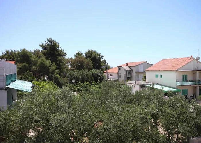 With Parking Space - 6452 Vodice