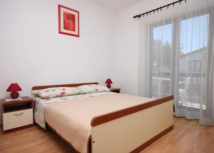 Daire With Parking Space - 6452 *